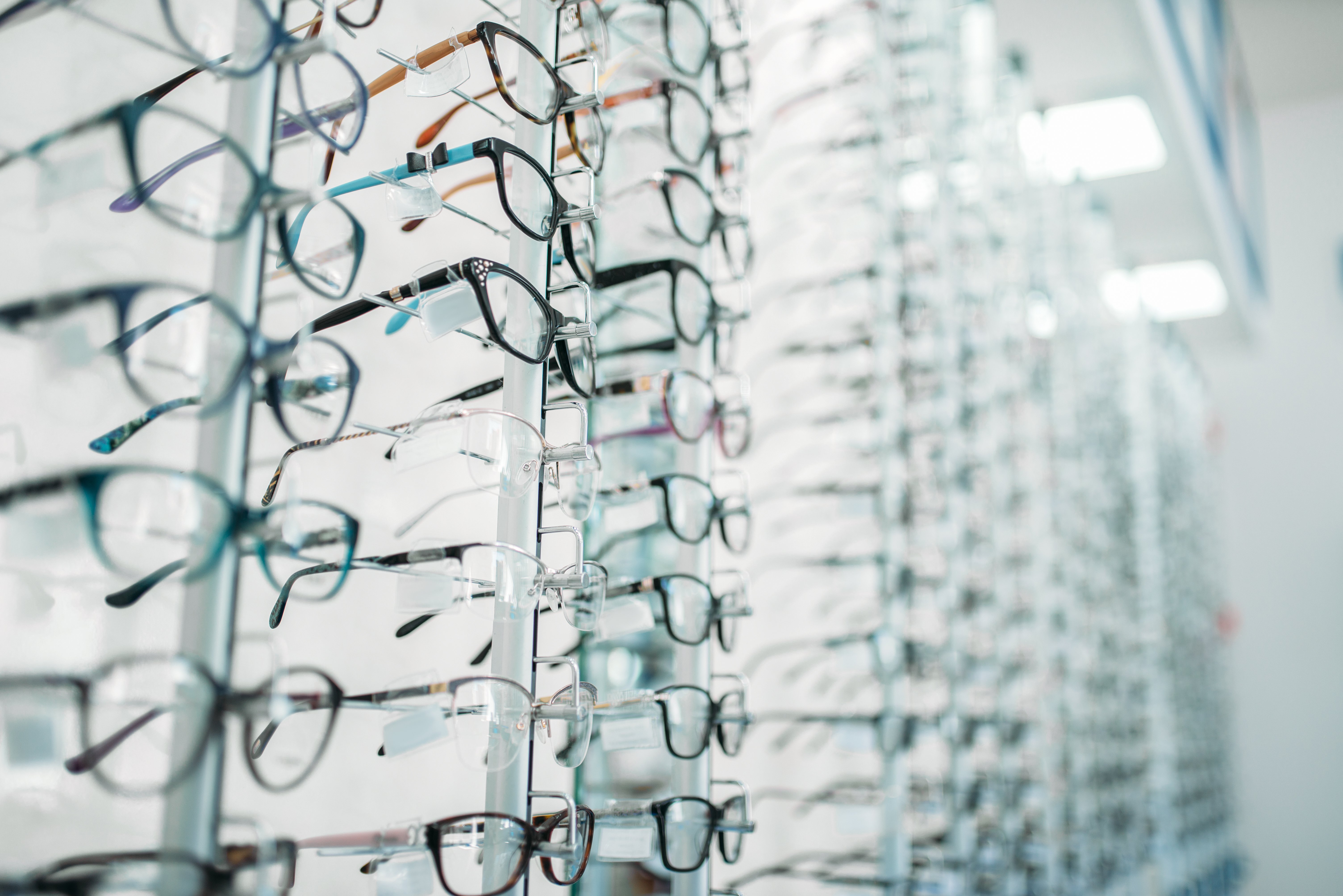 Opticien Lunetier (Dec 2024) - Lunettes pour Tous, en tête des enseignes optiques les plus attractives en 2024