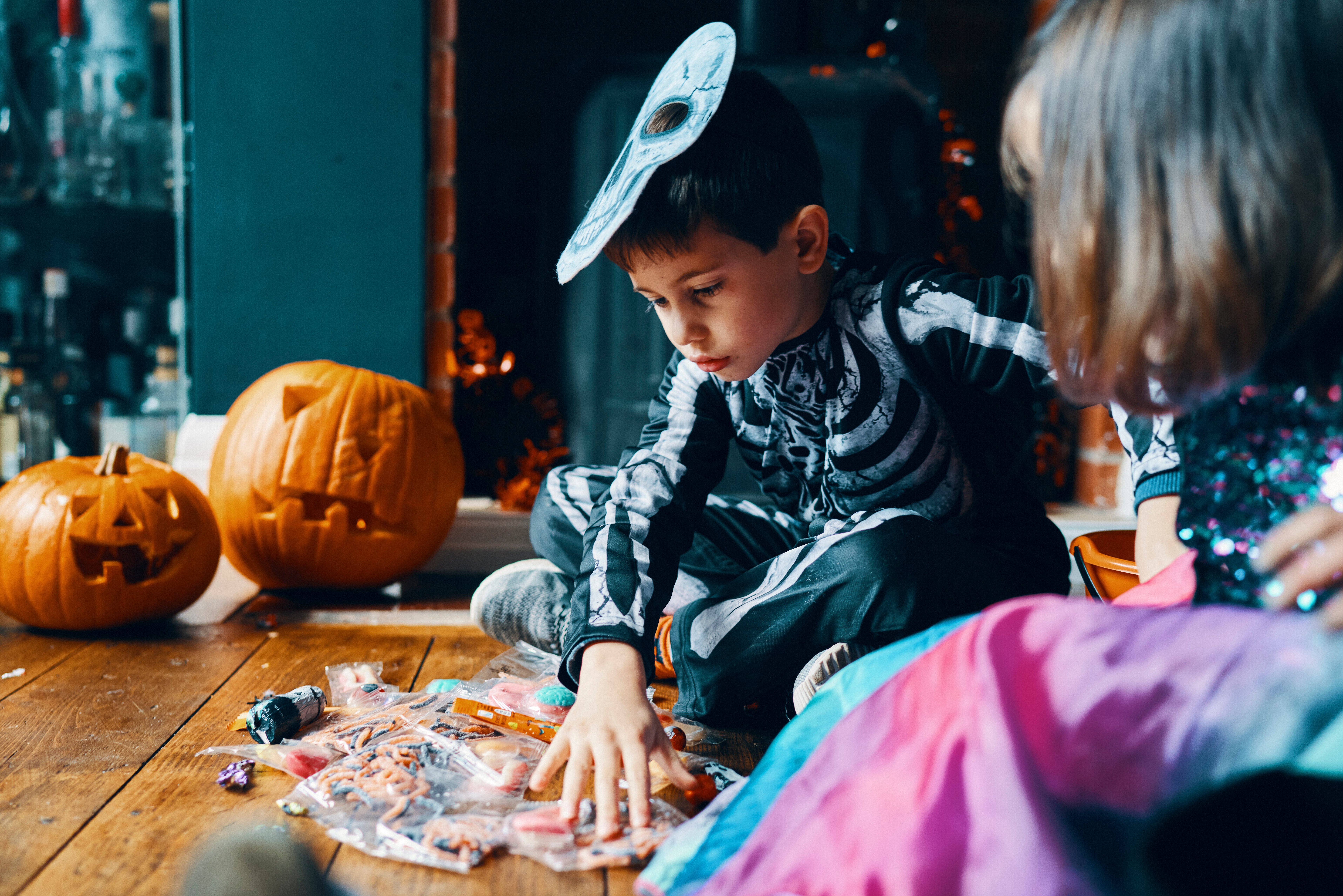 La Voix du Nord (Oct 2024) - « Monstrueux » : méfiez-vous des bonbons « spécial Halloween » mais pas pour leur goût ou leurs couleurs